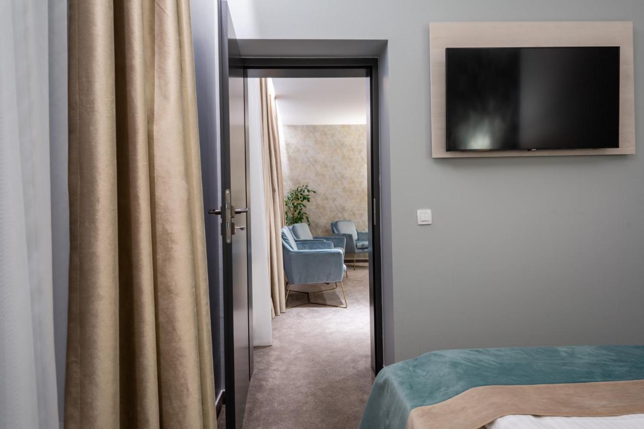 Joyme Hotel Сибиу Экстерьер фото